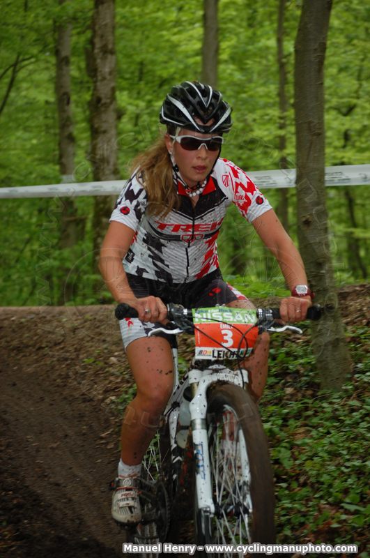 0003_2-Emily Batty